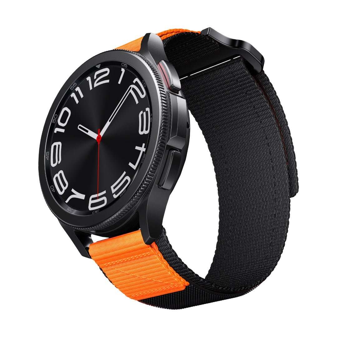 Bracelet Garmin sport en nylon noir et orange, ultra solide, à boucle ajustable, style outdoor.