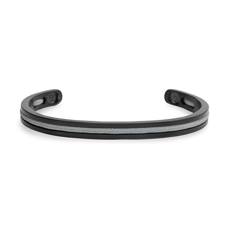 Bracelet jonc noir en acier inoxydable avec insert en corde grise, style épuré pour homme.