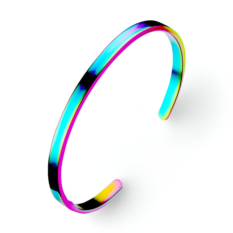 Bracelet jonc homme en acier inoxydable finition arc-en-ciel aux reflets irisés.