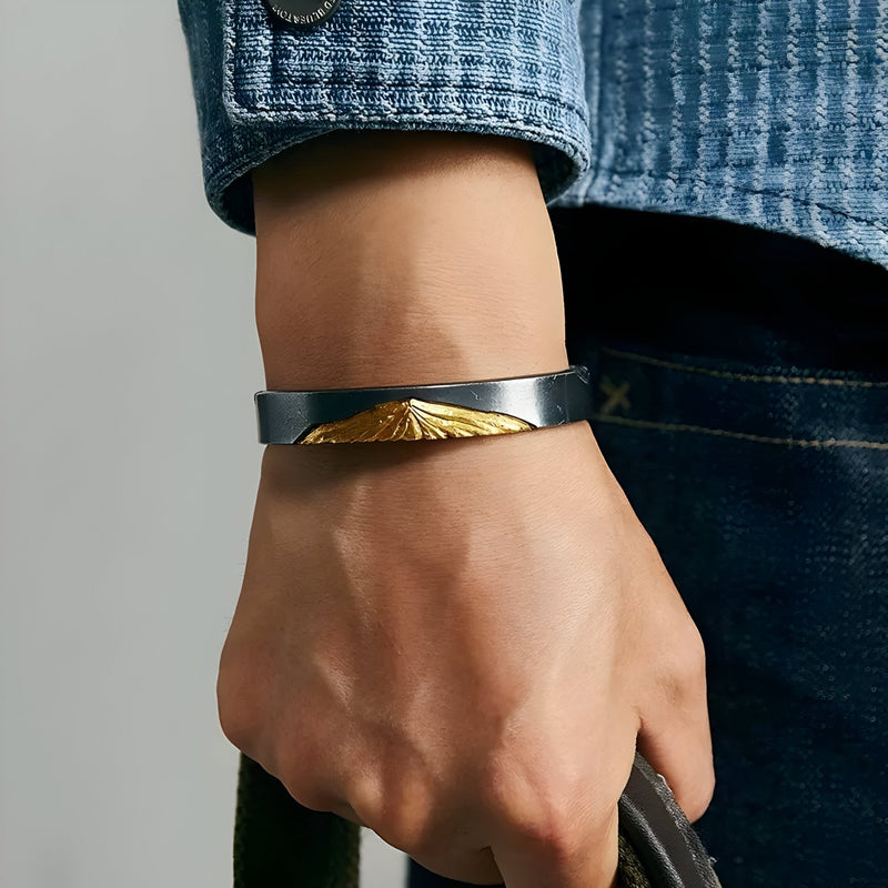 Brazalete rígido de cobre chapado en plata y oro, diseño montaña, para hombre, modelo Sven