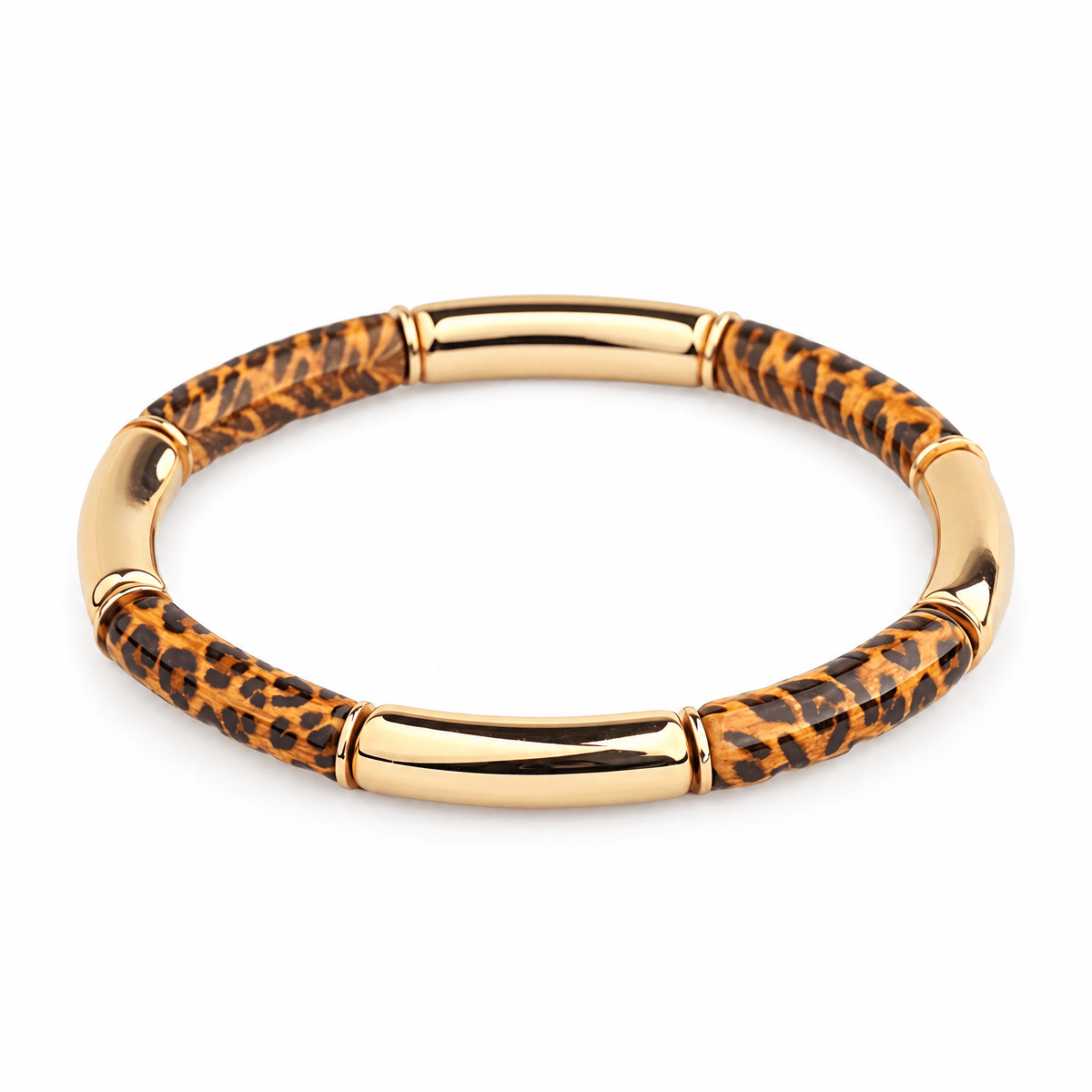 Packshot studio bracelet Yera Style 2, vue de face sur fond blanc — 8 octobre 2026