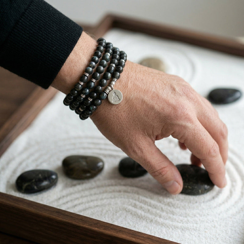 Bracelet mala tibétain en labradorite véritable, perles naturelles de méditation, bijou spirituel pour l'équilibre, talisman protecteur aux reflets bleutés, modèle Dawa