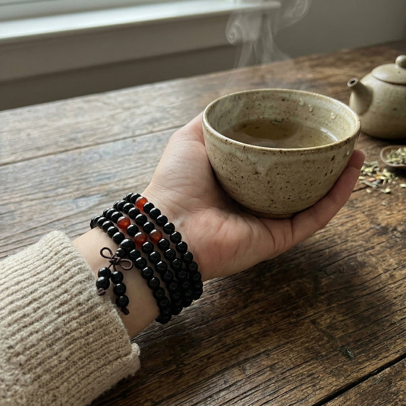 Bracelet Mâla Tibétain, Perles en Bois de Santal, Bijou Élastique, Accessoire Zen, Méditation Quotidienne, modèle Logsang