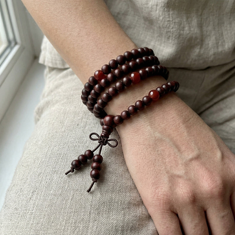 Bracelet Mâla Tibétain, Perles en Bois de Santal, Bijou Élastique, Accessoire Zen, Méditation Quotidienne, modèle Logsang