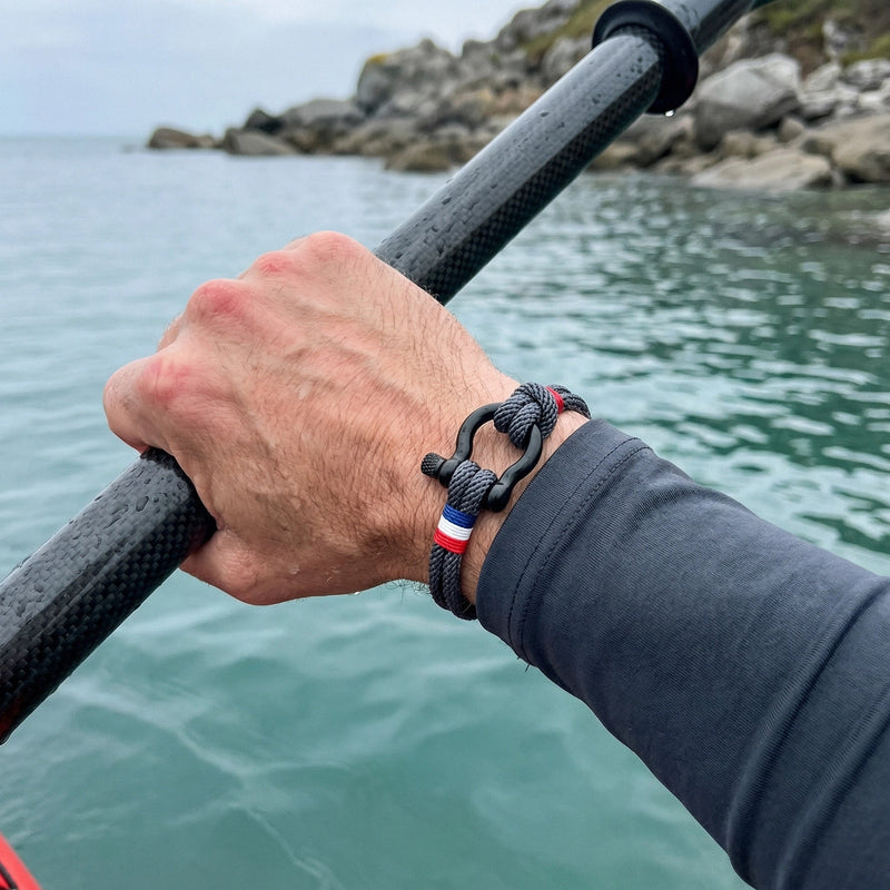 Bracelet mousqueton, en nylon et acier inoxydable, pour homme, fil ciré bleu blanc rouge, modèle Amico