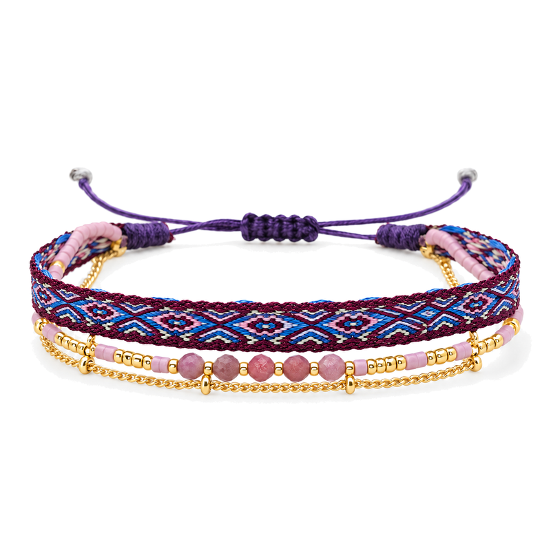 Packshot studio bracelet Thaliane Tourmaline rose, vue frontale basse, chaîne unique, fond blanc pur — correction 9 octobre 2026