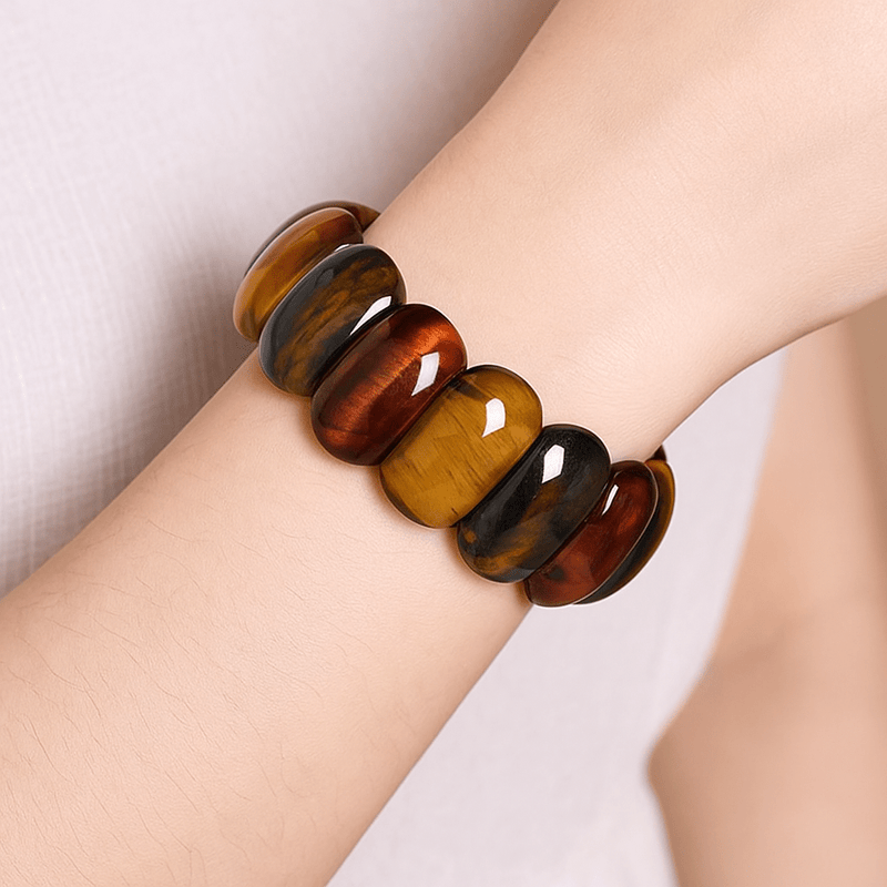 Bracelet naturel en pierres d'œil de tigre, aux reflets flamboyants, modèle Tigrou - La Boutique du Bracelet