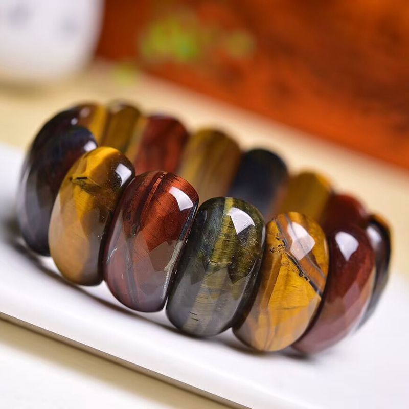 Bracelet naturel en pierres d'œil de tigre, aux reflets flamboyants, modèle Tigrou - La Boutique du Bracelet