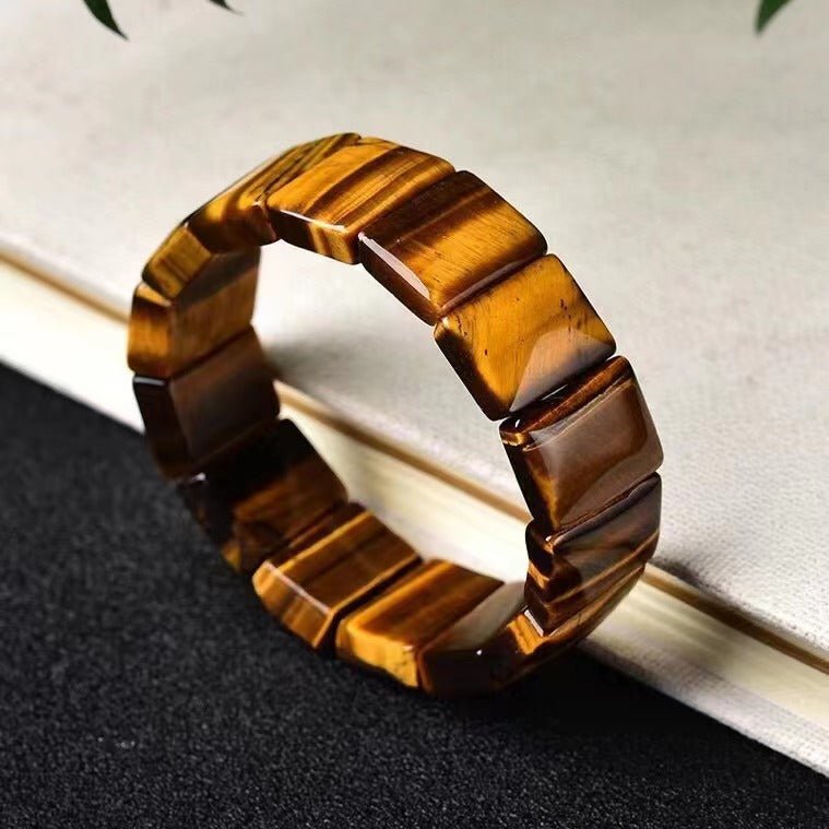 Bracelet naturel en pierres d'oeil de tigre carrés, aspect sauvage tendance, modèle Xume - La Boutique du Bracelet
