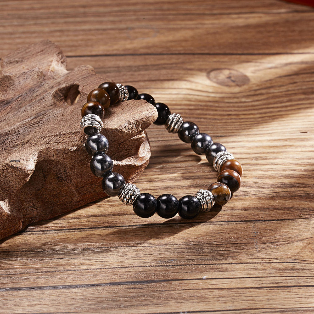 Armband aus schwarzen Tigeraugen-Perlen, natürliche Perlen 8 mm, elastisches Armband mit ausdrucksvollem Stil, Modell Fadicio