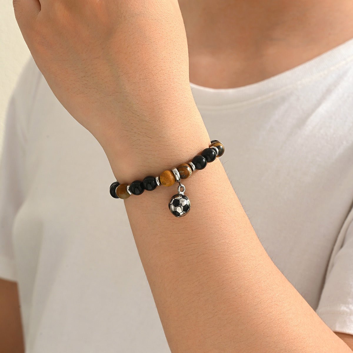 Bracelet perles onyx et jaspe, charm ballon de football, ajustable, pour homme, modele Warren