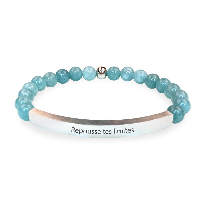 Bracelet mixte en perles turquoise avec plaque argentée gravée "Repousse tes limites".