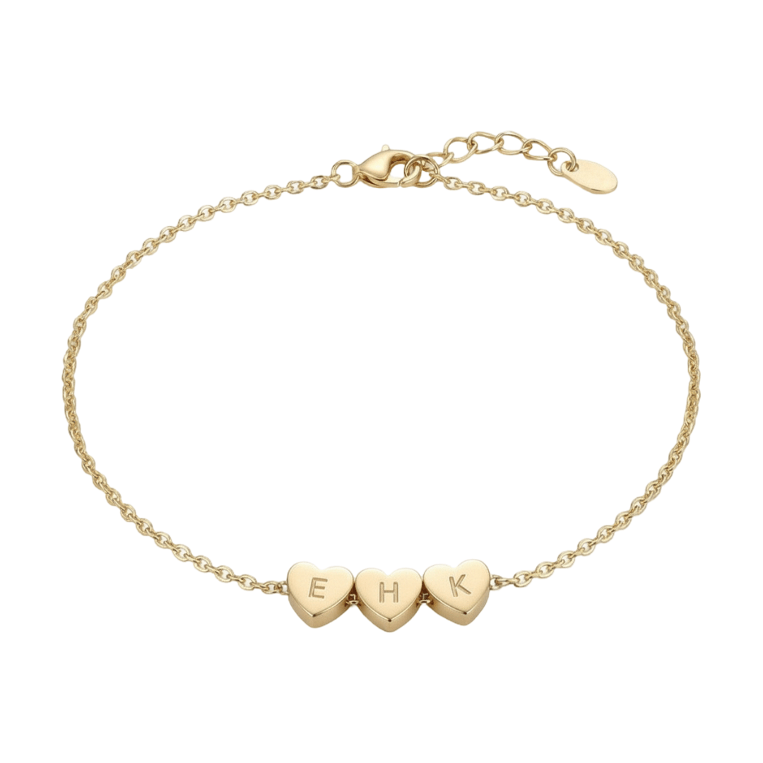 Bracelet personnalisé x3 cœurs avec lettres gravées, chaîne fine en acier inoxydable doré, bijou délicat à message intime, modèle Garence
