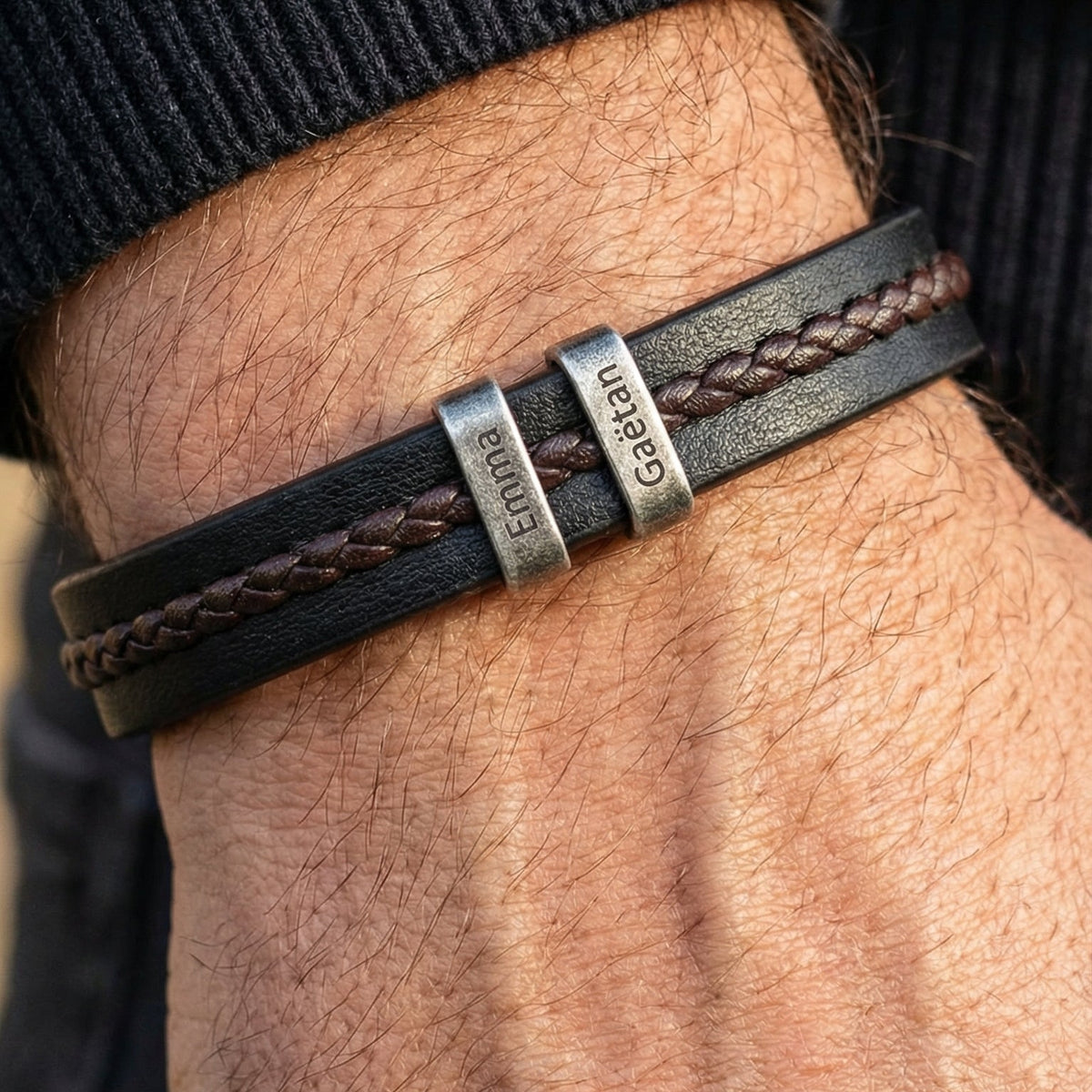 Personalized double-band bracelet, brown braid and smooth band, engravable beads, Néko model