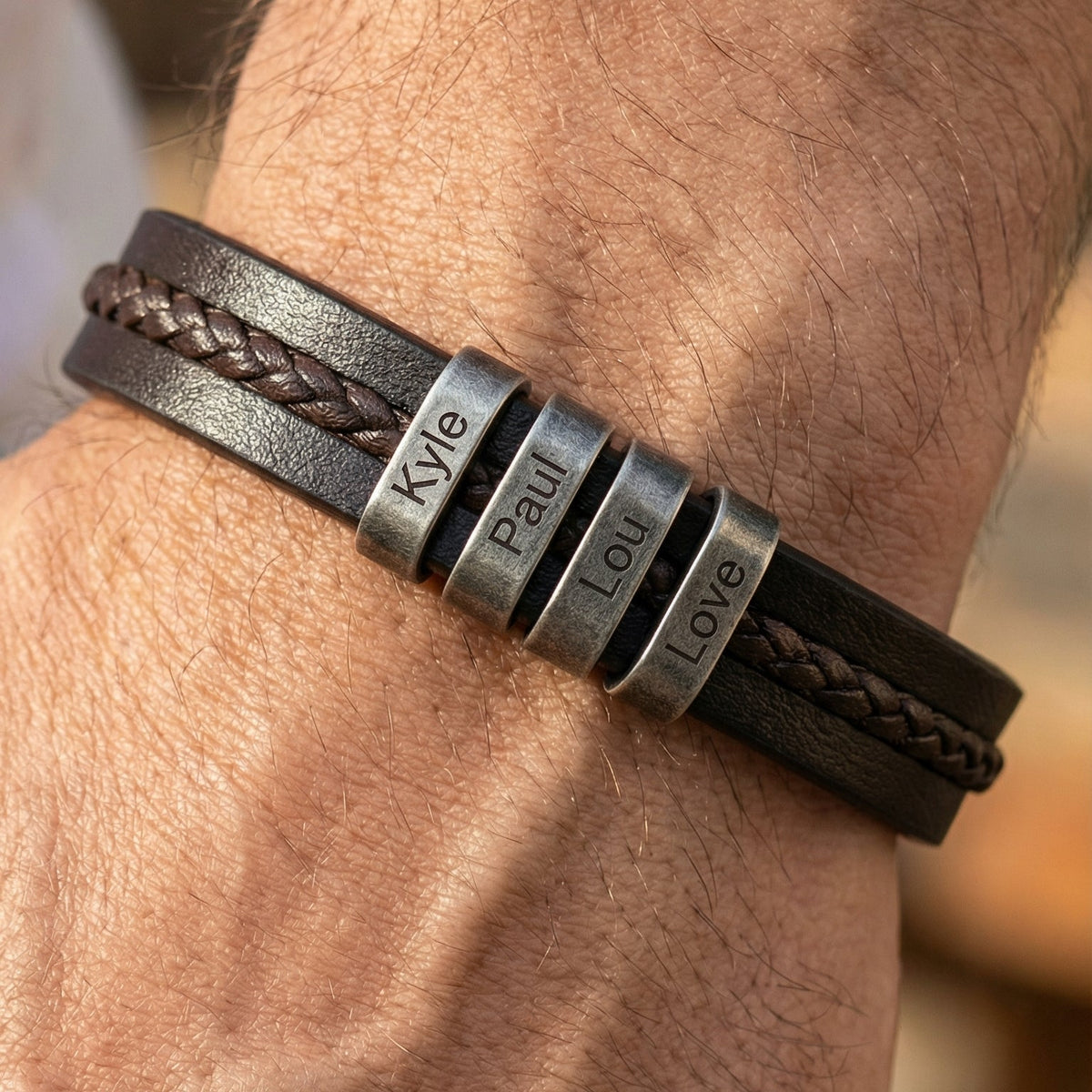 Personalized double-band bracelet, brown braid and smooth black base, engravable beads, Néko model