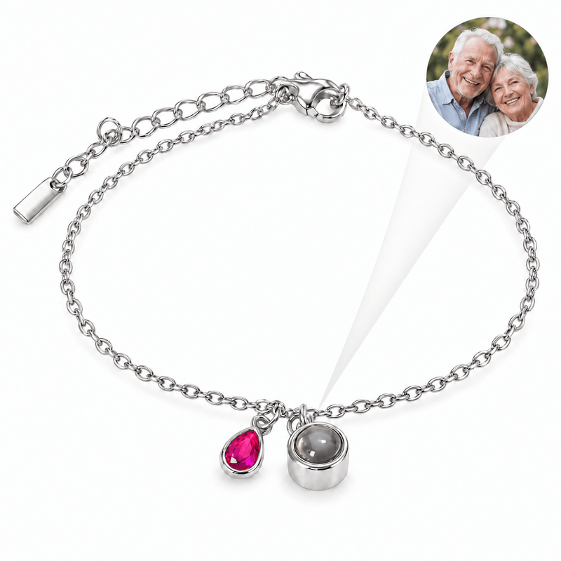 Bracelet photo personnalisé, acier inoxydable, avec pierre de naissance en goutte, cadeau intime et unique, modèle Ruliqua — Décembre / Argent — packshot studio photo-projection nette