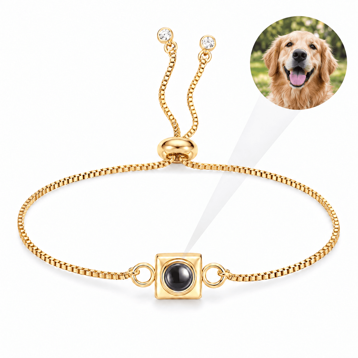 Bracelet photo personnalisé en acier inoxydable, charm carré, modèle Yanni — Or — packshot studio photo-projection nette