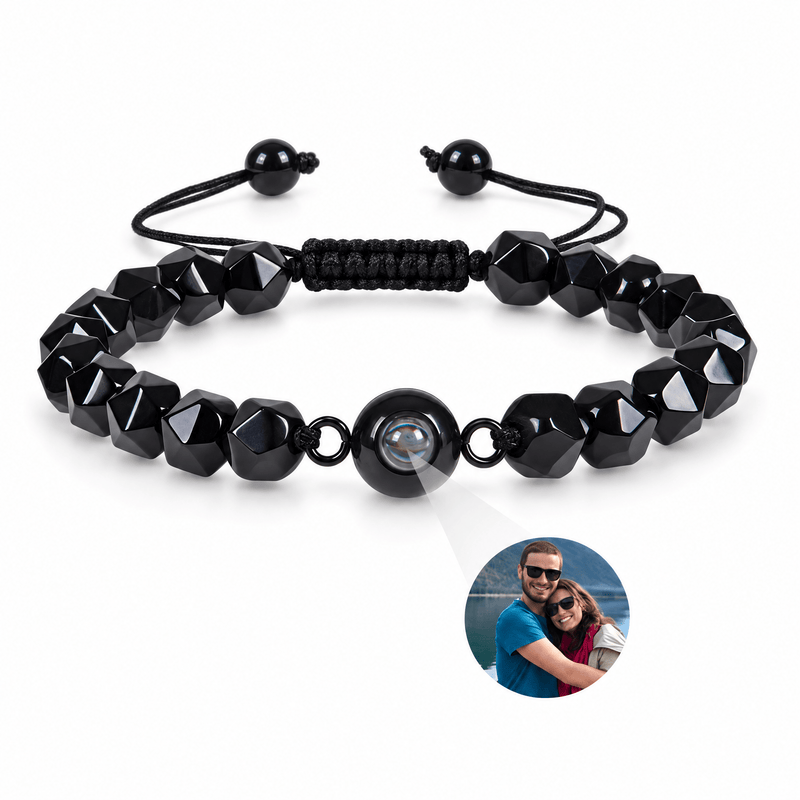 Bracelet photo personnalisé, en pierres naturelles — modèle Tonali — Obsidienne — packshot studio photo sous lentille