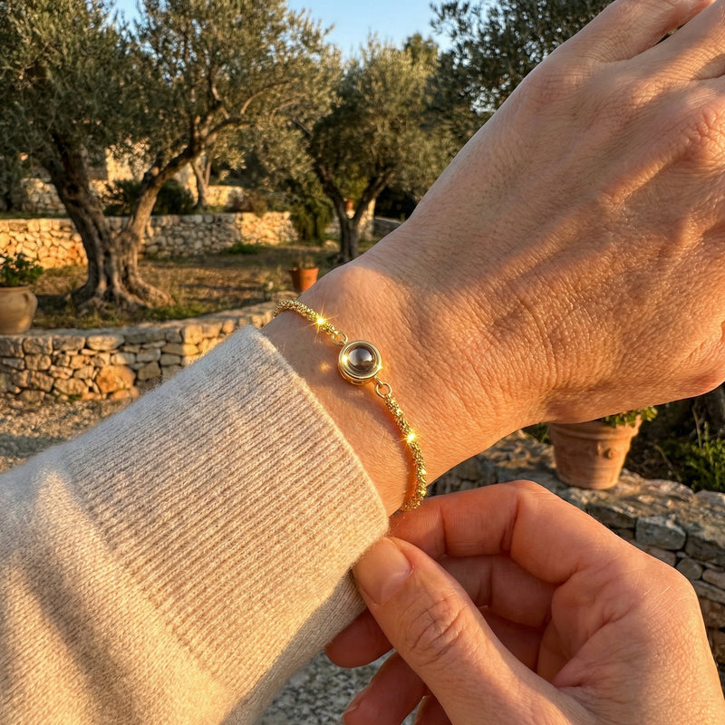 Pulseira personalizada com foto, projeção luminosa, aço inoxidável, acabamento dourado ou prateado, emoção para usar, presente único, modelo Junisse