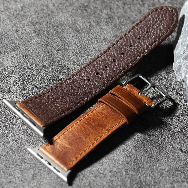 Armbånd til Apple Watch i fuldnarvet brunt læder, robust stållås, daglig komfort om håndleddet, model Eugène