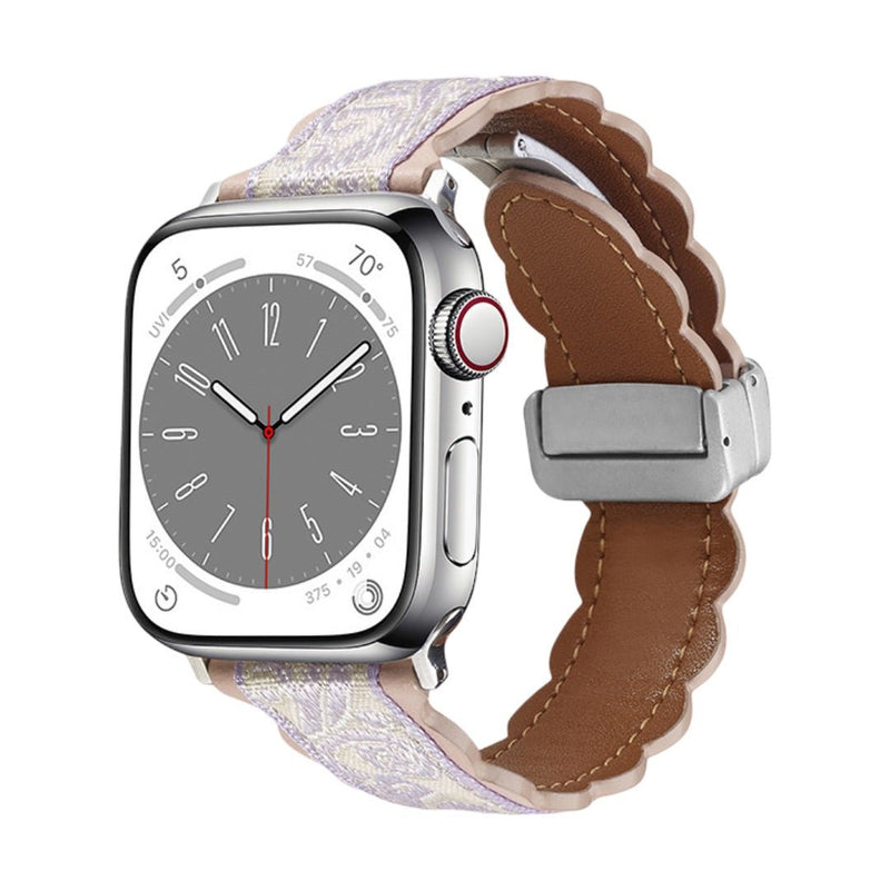 Bracelet ajustable en cuir brodé lilas avec motifs délicats et intérieur marron, pour Apple Watch.