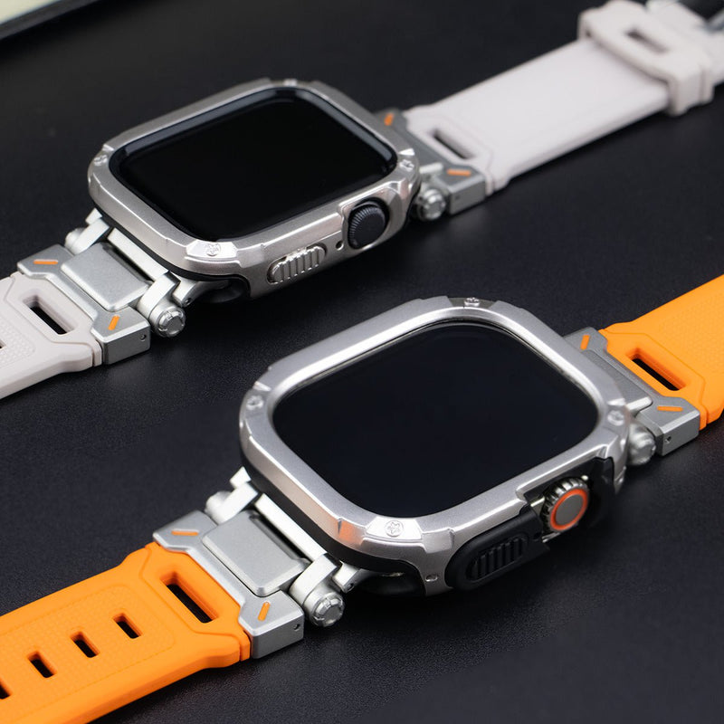 Bracelet robuste orange en TPU avec coque argentée anti-choc pour montre connectée, design sport.