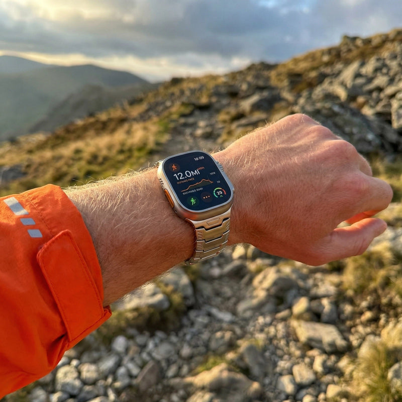 Sport Bracelet for Apple Watch, Titanium and FKM, Magnetic Clasp, Adjustable Men's Bracelet, Extreme Comfort, Hypnos Model