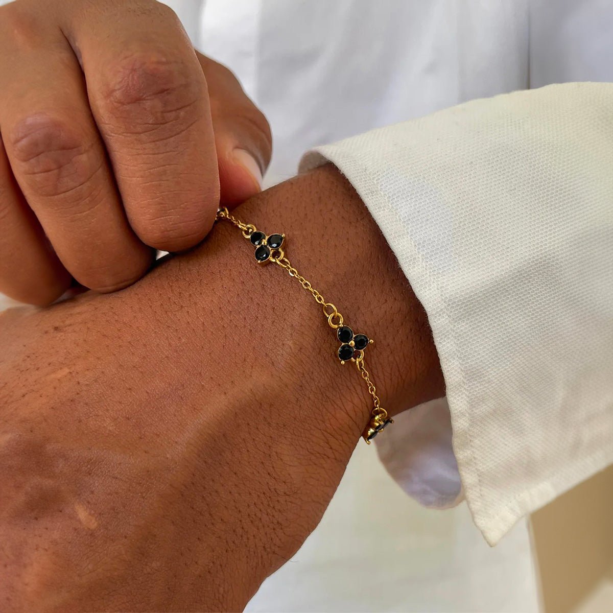 Bracelet trèfle à 3 feuilles, style chic et habillé, homme moderne et tendance, modèle Rapha - La Boutique du Bracelet