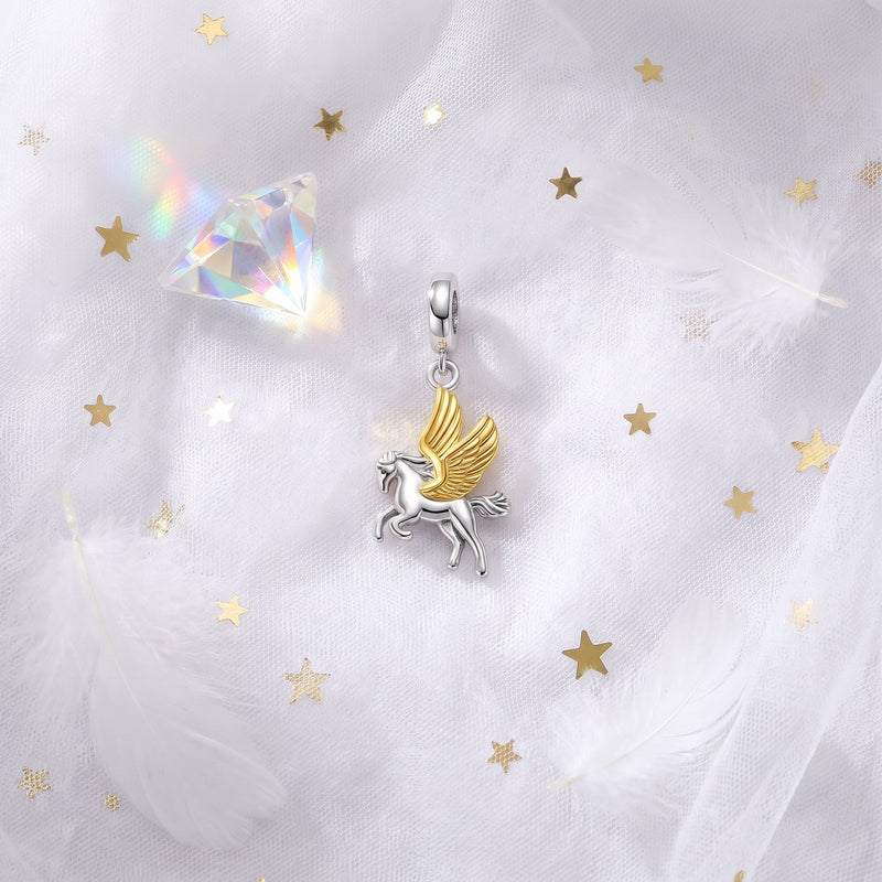 Charm pendant, pégase iridescent mignon, pour femme, modèle Pegasia