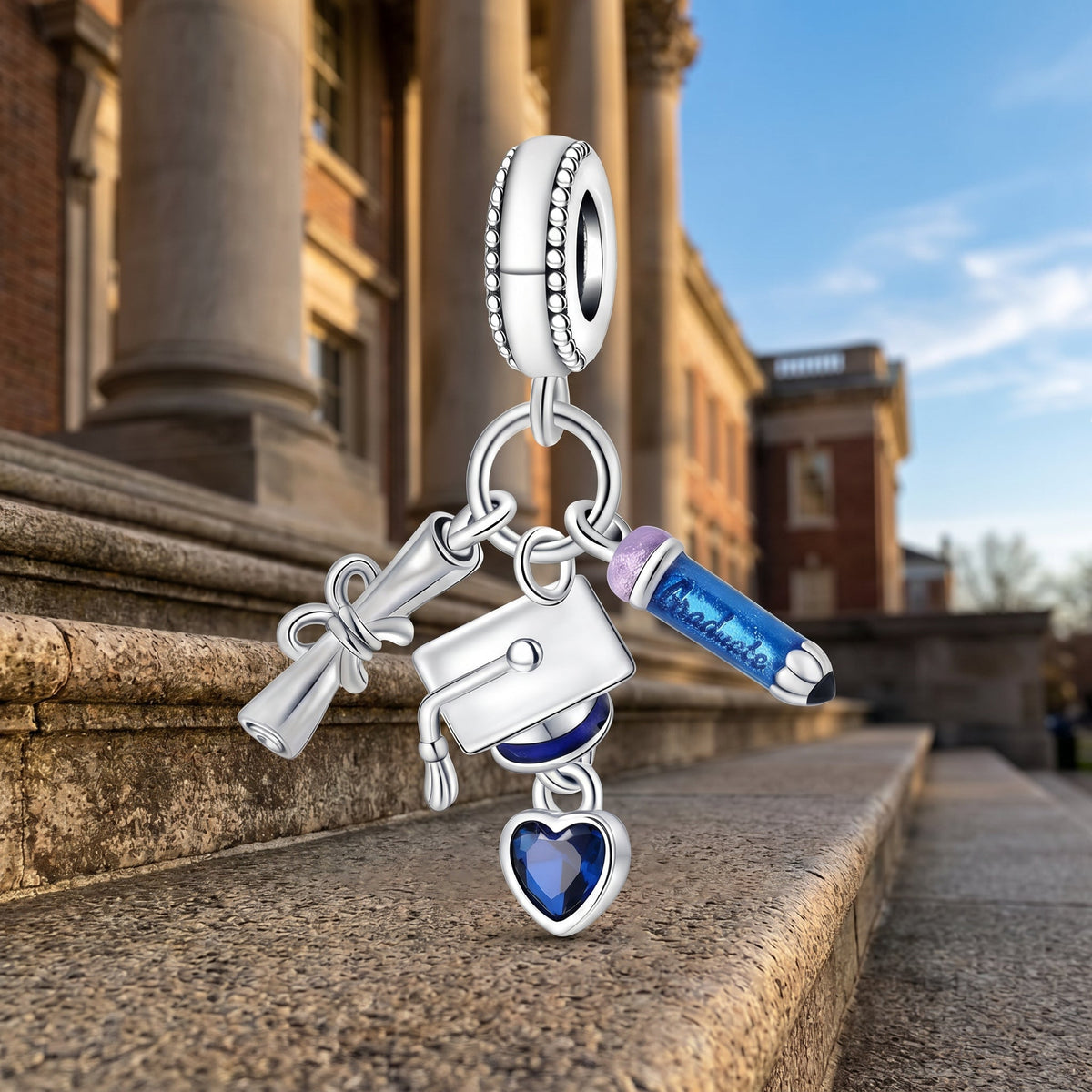 Ciondolo charm, triplo pendente laurea blu con cuore zaffiro, per donna, modello Triomphio