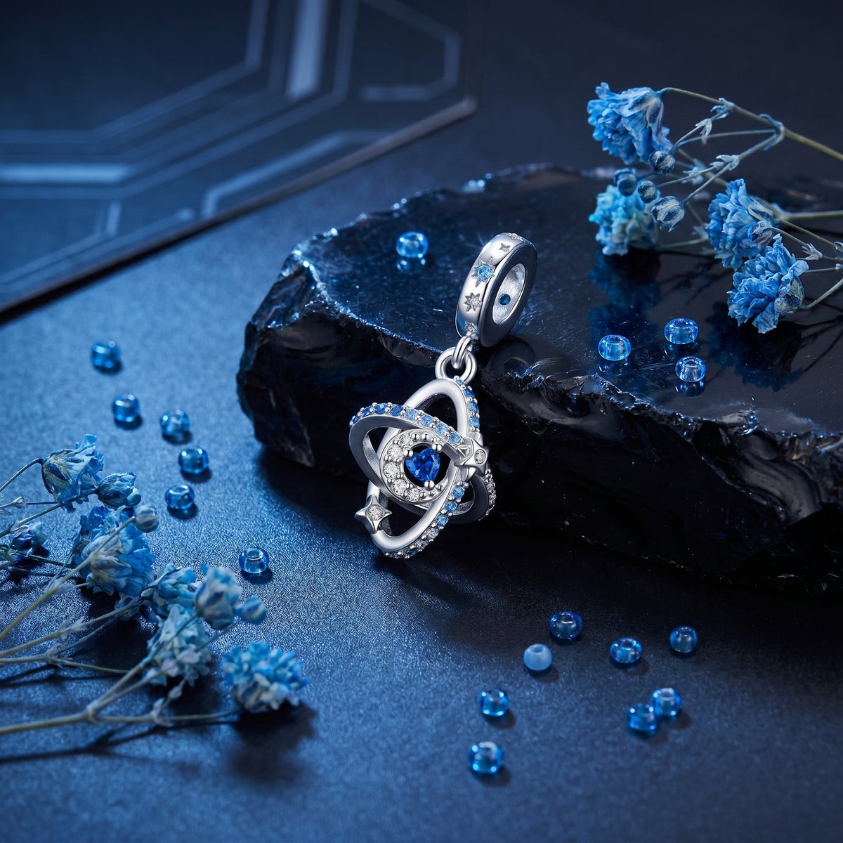 Charm pendente celeste giroscopico, anelli orbitali e mezzaluna, modello Orbita Lunare Blu