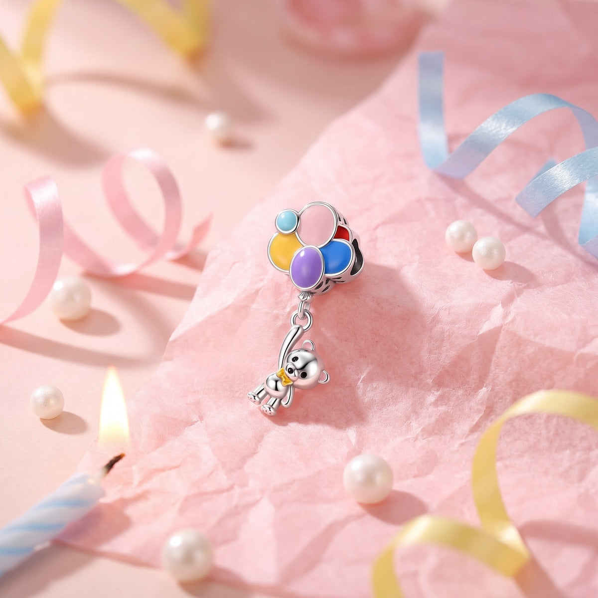 Charm ourson aux ballons multicolores en émail, pour femme, modèle Ourson aux Ballons