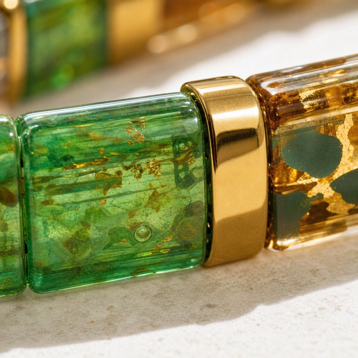 Duo de bracelets élastiques en perles du Japon Tila, vert émeraude, éclats dorés, modèle Kowida