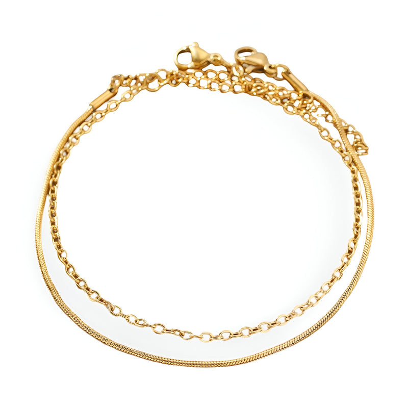 Duo de bracelets fins en acier inoxydable doré, styles chaînette et serpent élégants.