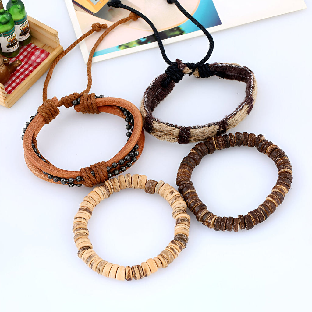 Ensemble de 4 bracelets tissés marron avec perles et cordons ajustables, style mixte.