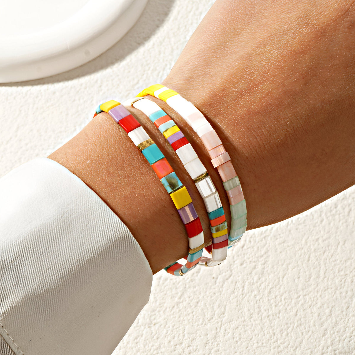 Trio de bracelets femme en perles carrées multicolores style japonais, modèle Takako.