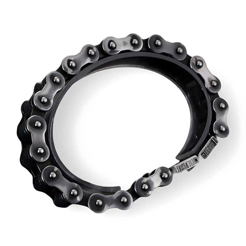 Bracelet chaîne noir en acier inoxydable avec maillons stylisés et fermoir sécurisé.