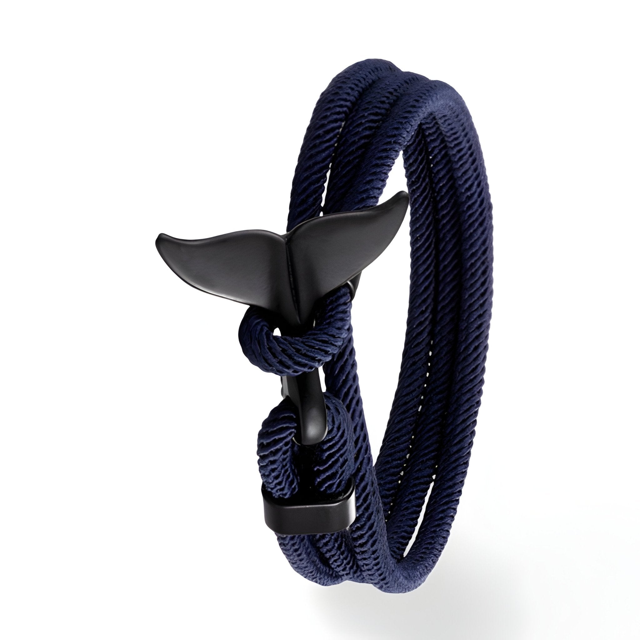 Bracelet cordon bleu marine double tour avec pendentif queue de baleine noire en métal mat.