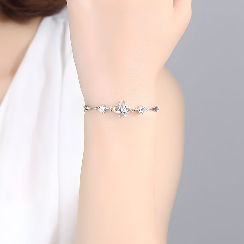 Pulsera de plata maciza para mujer, charm de trébol, modelo Ambre