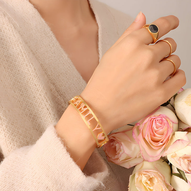 Pulsera de titanio chapado en oro de 18 quilates,