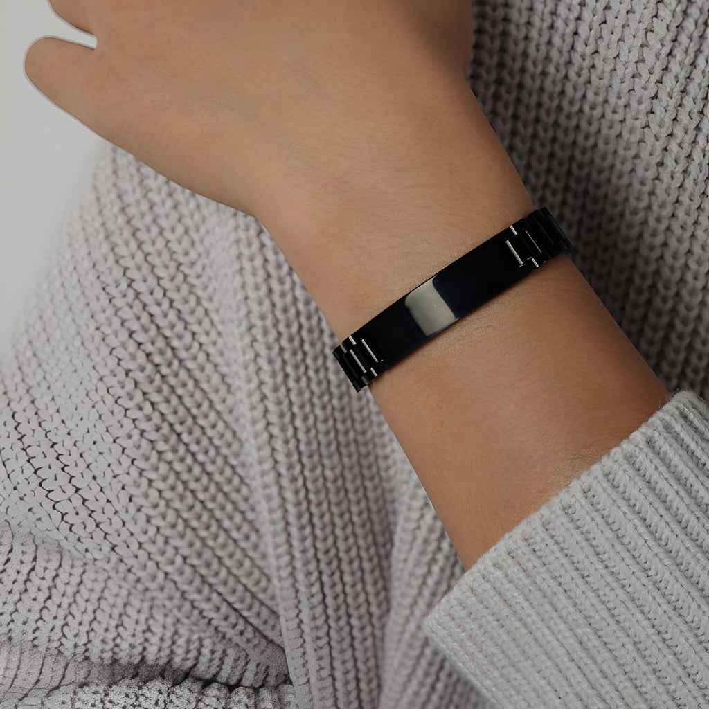 Bracelet gourmette en titane plaqué or, style bracelet de montre, modèle Léna - La Boutique du Bracelet