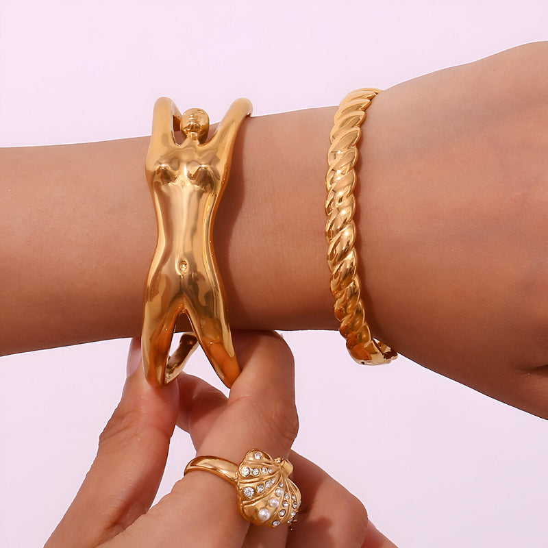 Brazalete tipo esclava con forma de busto de mujer, modelo Calixte