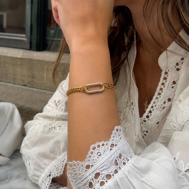Bracelet gourmette doré, maille cubaine en acier inoxydable, maillon central serti de zirconiums, ajustable, modèle Cindelle