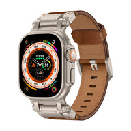 Bracelet en cuir marron avec boucle ardillon en acier inoxydable pour Apple Watch 42-49 mm, style robuste explorateur.