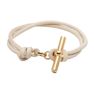 Bracelet cordon double tour, fermoir toggle doré en acier inoxydable, matière souple, bijou chic et raffiné, modèle Baléra