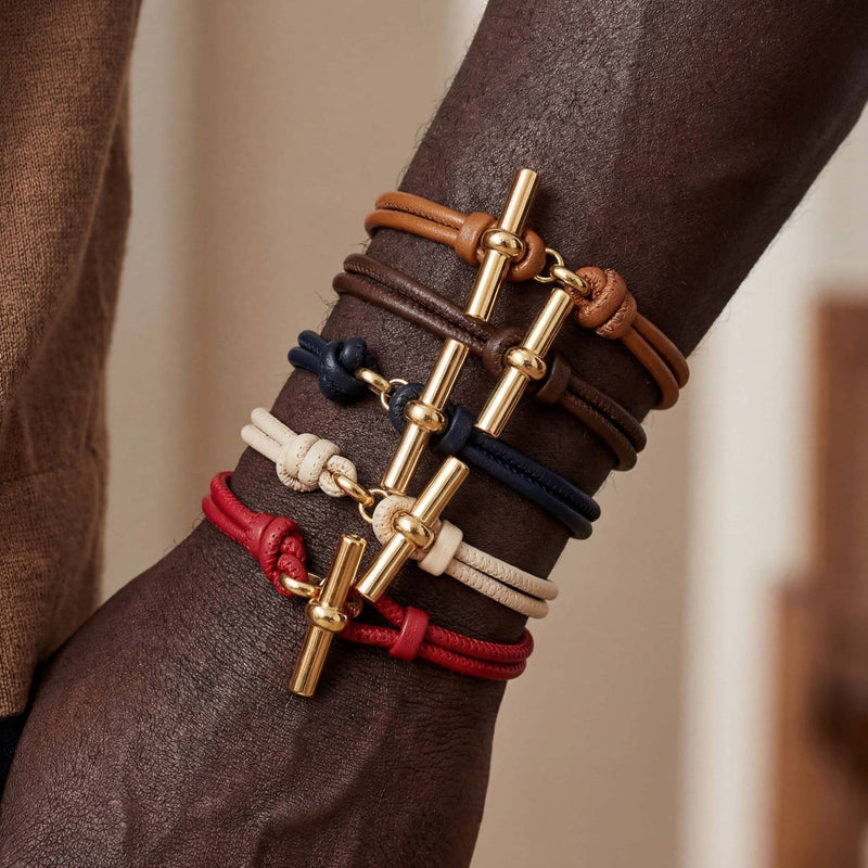Bracelet cordon double tour, fermoir toggle doré en acier inoxydable, matière souple, bijou chic et raffiné, modèle Baléra
