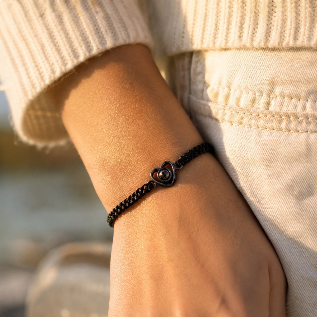 Personalisierbares Fotoband, geflochtenes Band, Herzanhänger mit Projektion, Modell Pyralie
