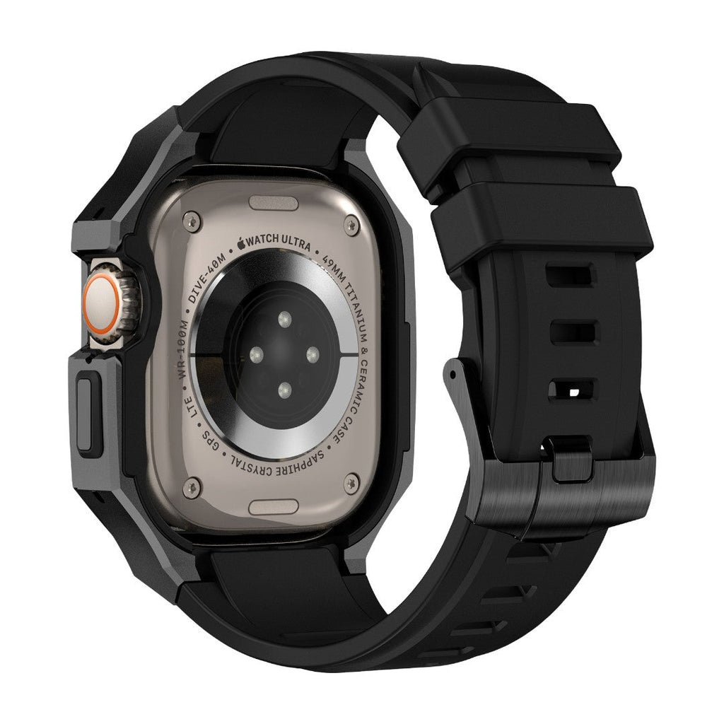 Boîtier Apple Watch robuste en acier inoxydable angulaire avec bracelet sport noir en fluororubber.