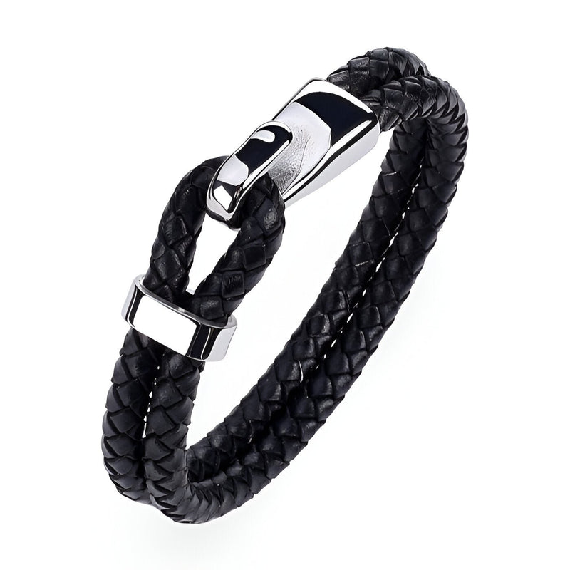 Bracelet homme noir en cuir tressé avec fermoir crochet en acier inoxydable brillant.