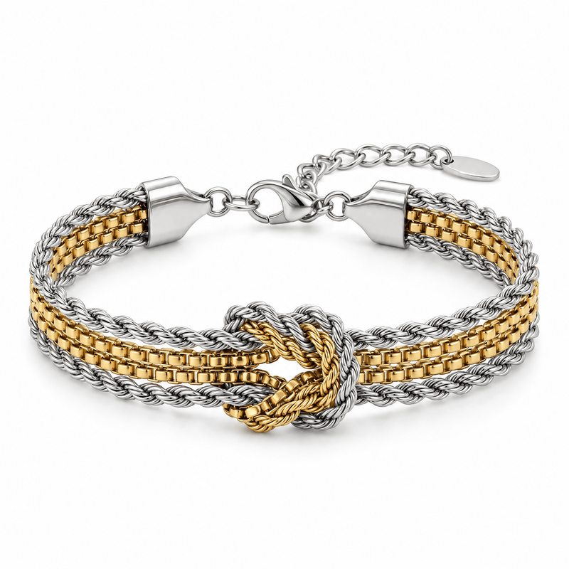 Packshot studio bracelet Bracelet à mailles multiples avec nœud central, acier inoxydable à finition dorée, style minimaliste raffiné, modèle Coupa — Or et argent, vue frontale basse, fond blanc pur, détails verrouillés